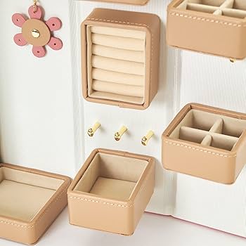 Amazon｜LAZY SUSAN（レイジースーザン）ジュエリーボックス フラワー