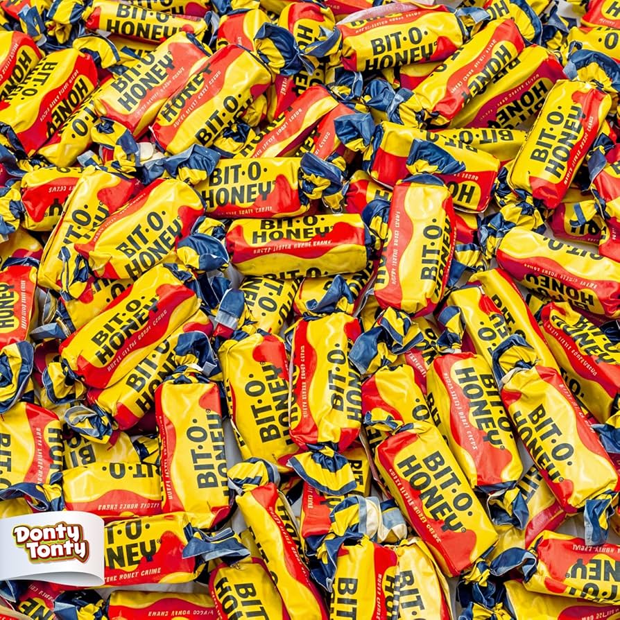 Amazon.com : Honey & Almond Flavored Candy 2 lbs – Retro Taffy