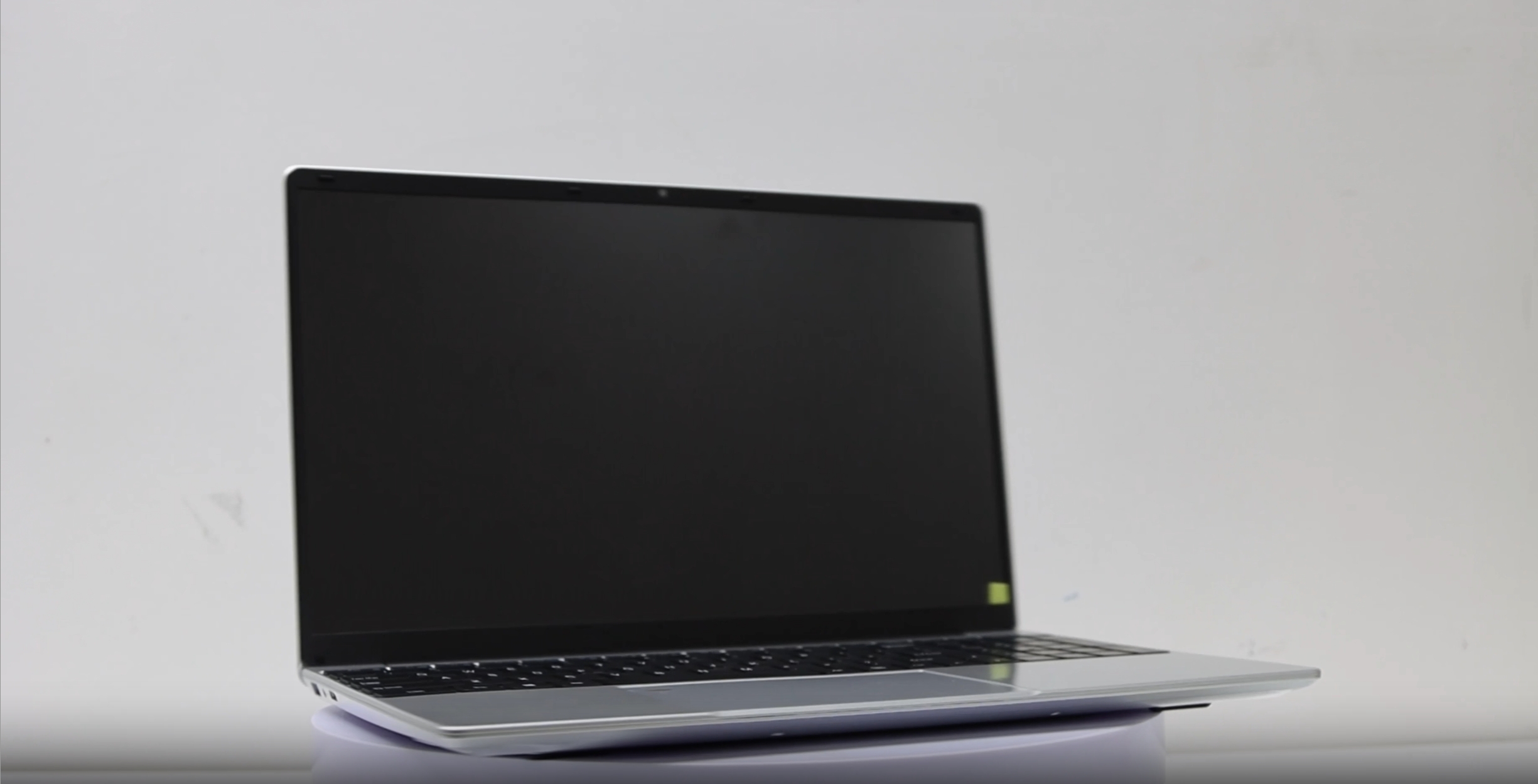 Amazon.co.jp: YHBIN パソコン ノート office付き 15.6インチ 4K（3840