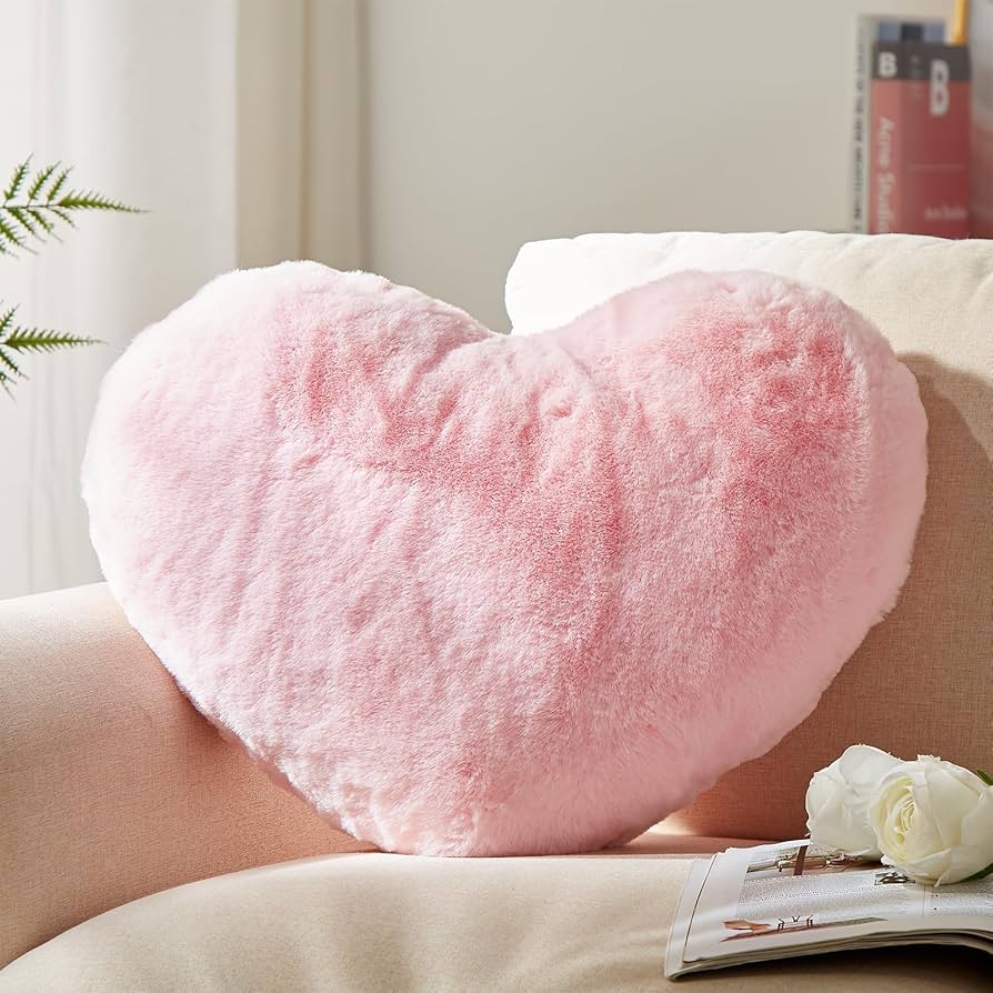 Amazon.com: YRXRUS Heart Pillows, Love Heart Shaped Pillow, Small