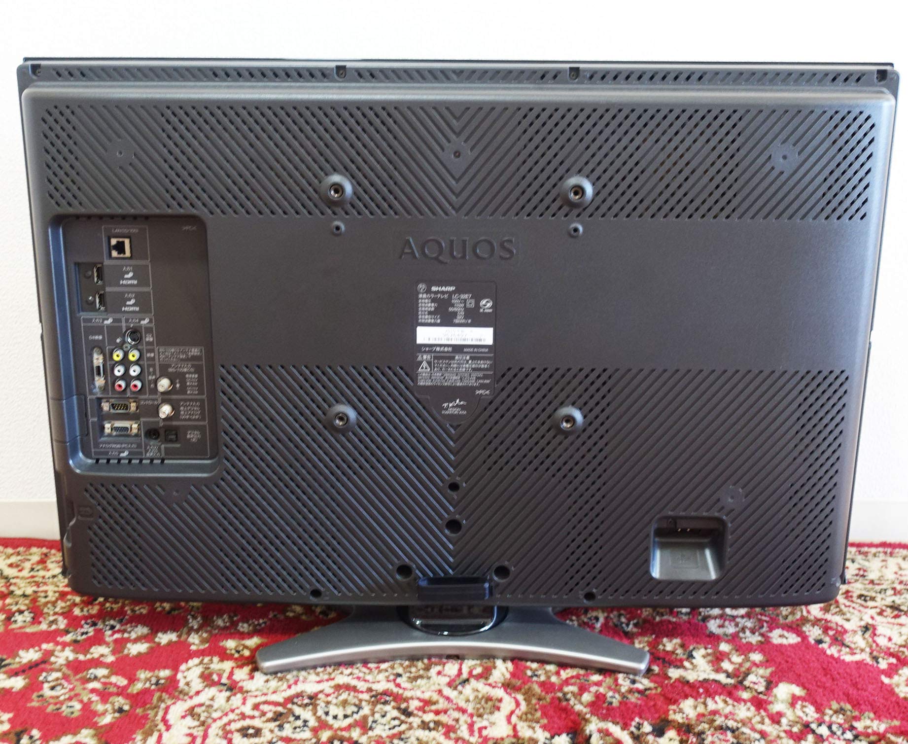 Amazon | シャープ 32V型 ハイビジョン 液晶テレビ ブラック AQUOS LC