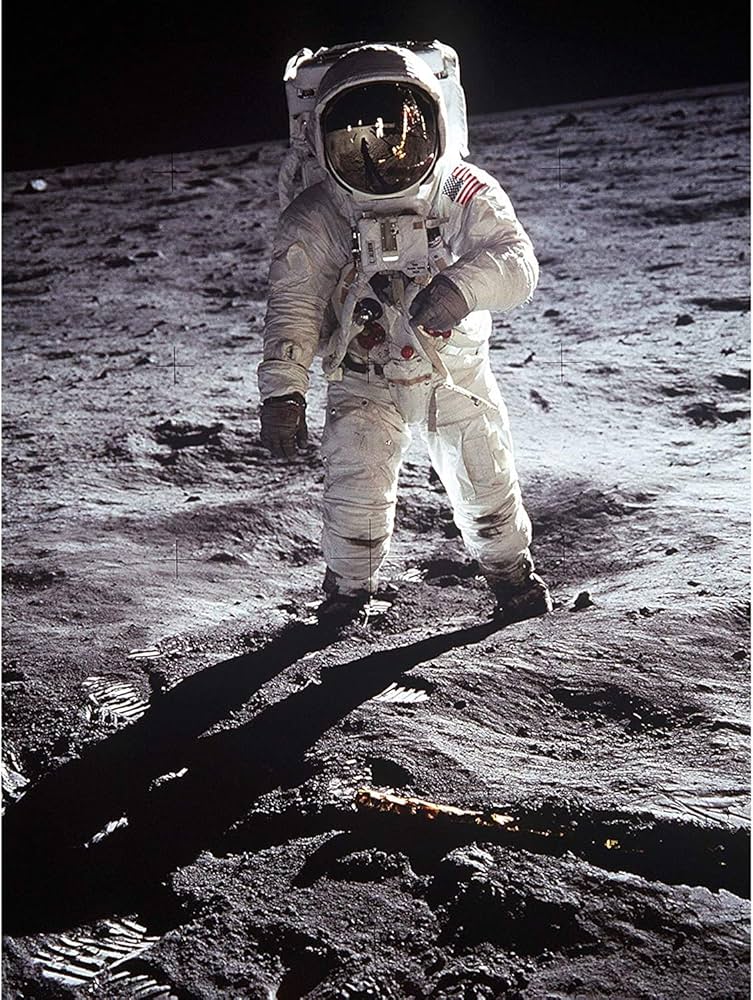 Amazon.co.jp: ポスター アポロ11宇宙飛行士アルドリンアーム