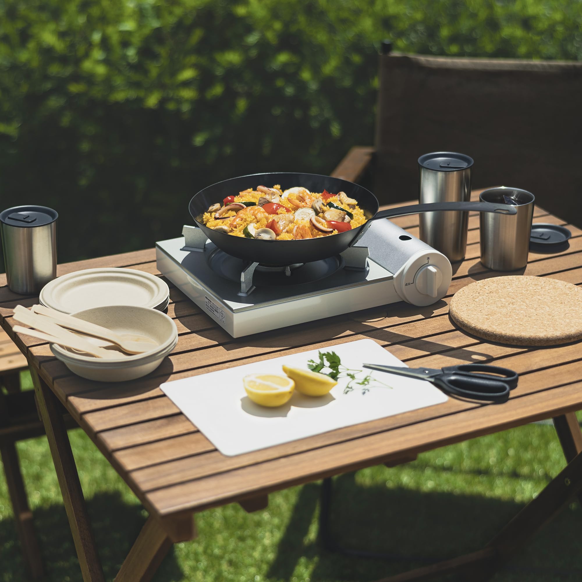 Amazon｜無印良品 コルク 鍋敷き 約直径21cm MDA43A1A｜鍋敷き