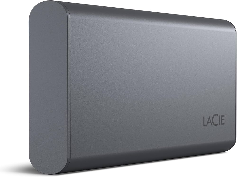Amazon | LaCie Mobile SSD Secure 1TB、10Gbps USB 3.1 Type C