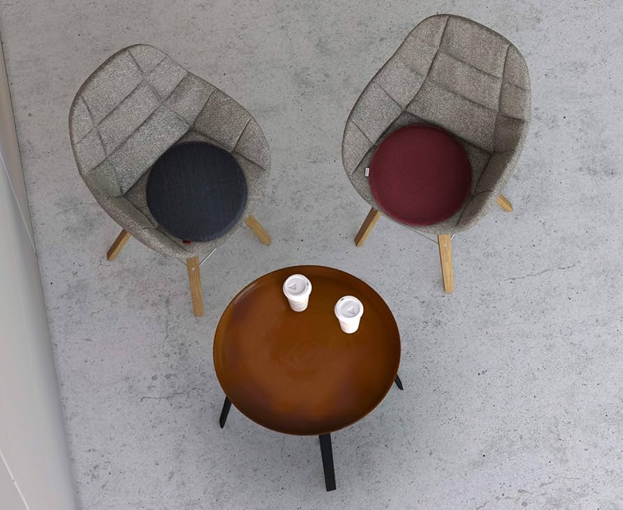 Amazon｜テンピュール(Tempur) クッション 北欧柄 約40x38x3cm