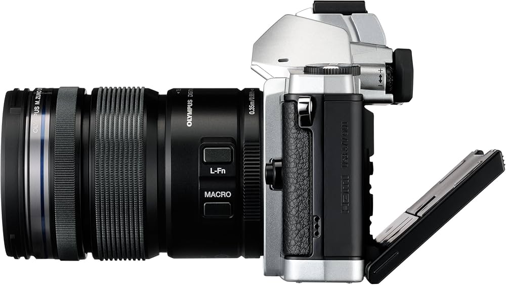 Amazon | OLYMPUS ミラーレス一眼 OM-D E-M5 レンズキット シルバー