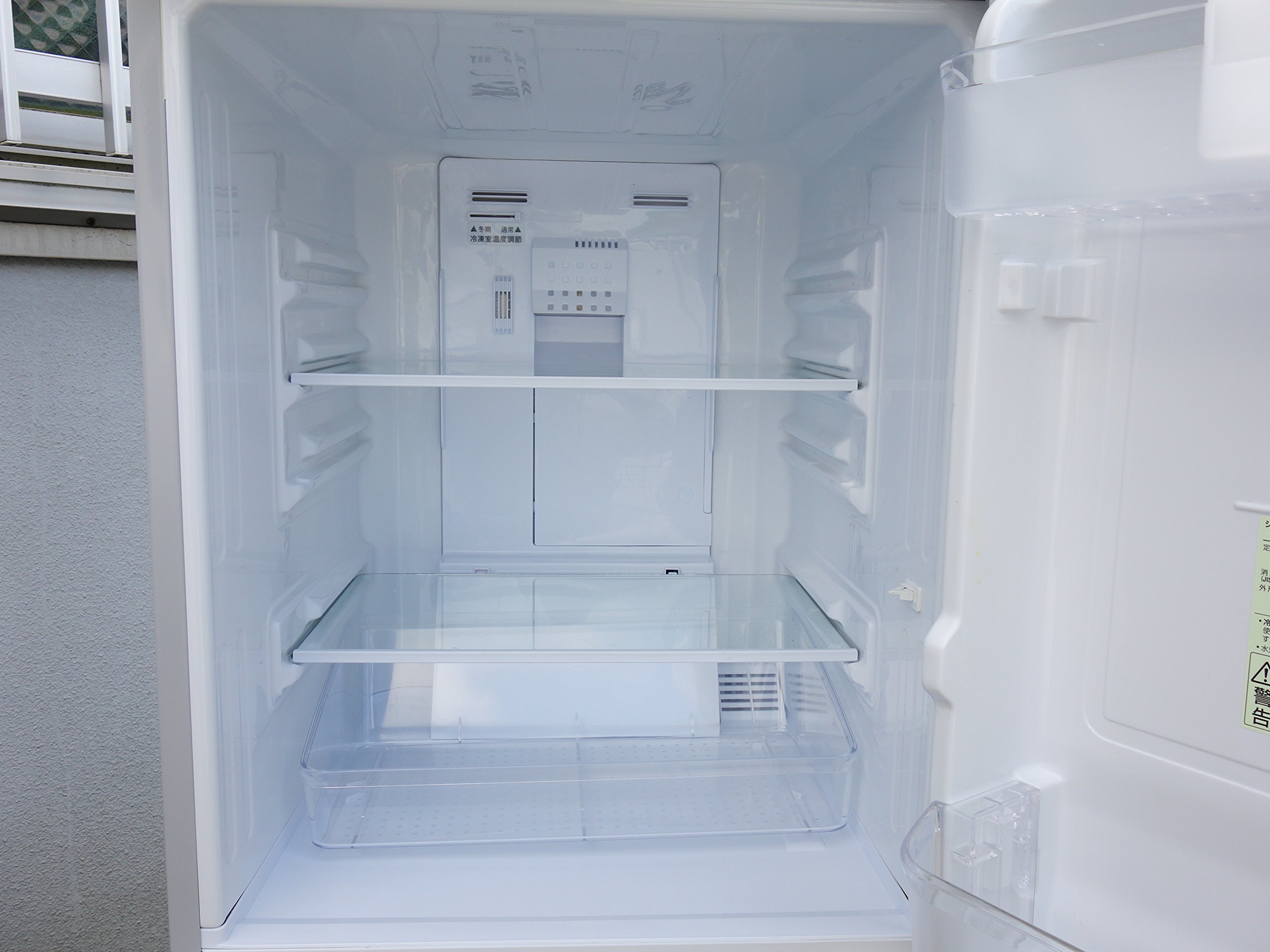 Amazon.co.jp: シャープ 137L 2ドア冷蔵庫（シルバー系）SHARP SJ-14Y