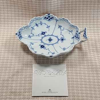 Amazon.co.jp: ロイヤルコペンハーゲン ブルーフルーテッド リーフ