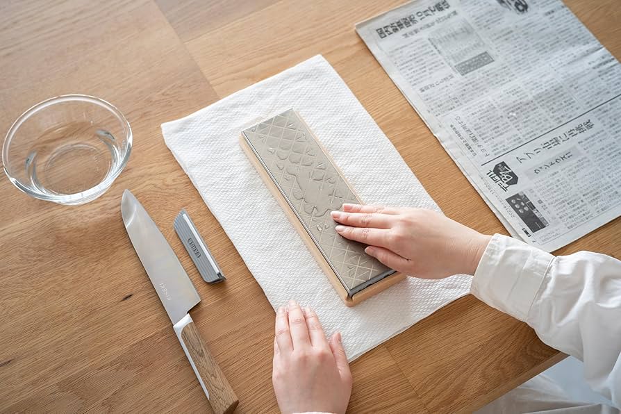 Amazon | KISEKI: ダイヤモンド砥石・専用ホルダー（三徳用）セット