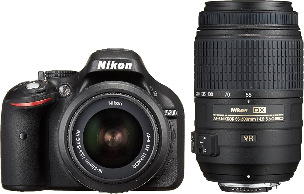 Amazon | Nikon デジタル一眼レフカメラ D5200 ダブルズームキット AF