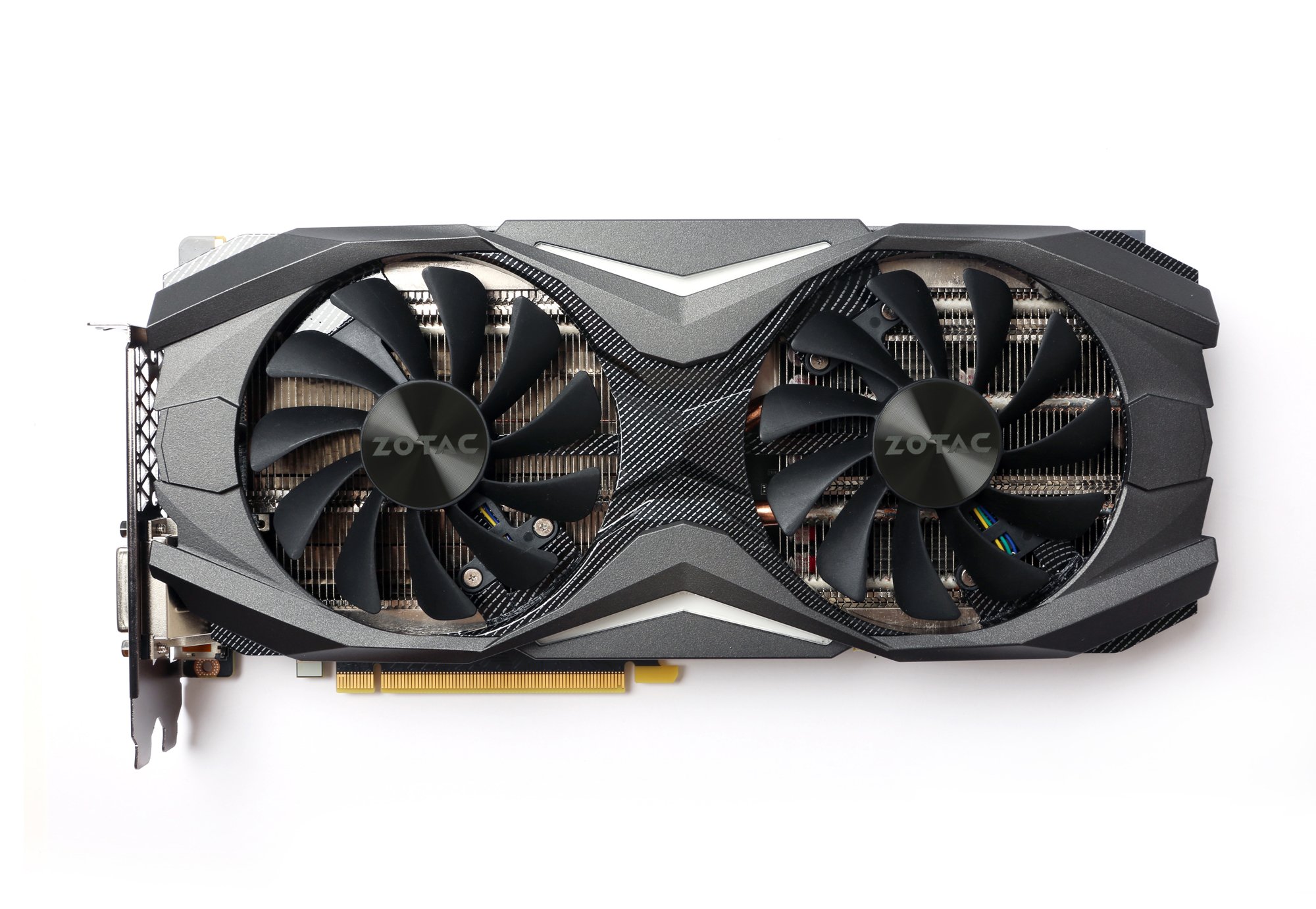 Amazon | ZOTAC GeForce GTX 1070 AMP グラフィックスボード VD6069