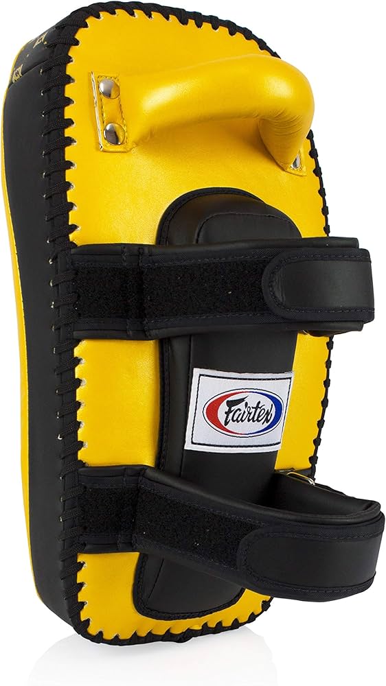 Amazon | Fairtex KPLC5 ムエタイ キックボクシング 軽量 タイパッド