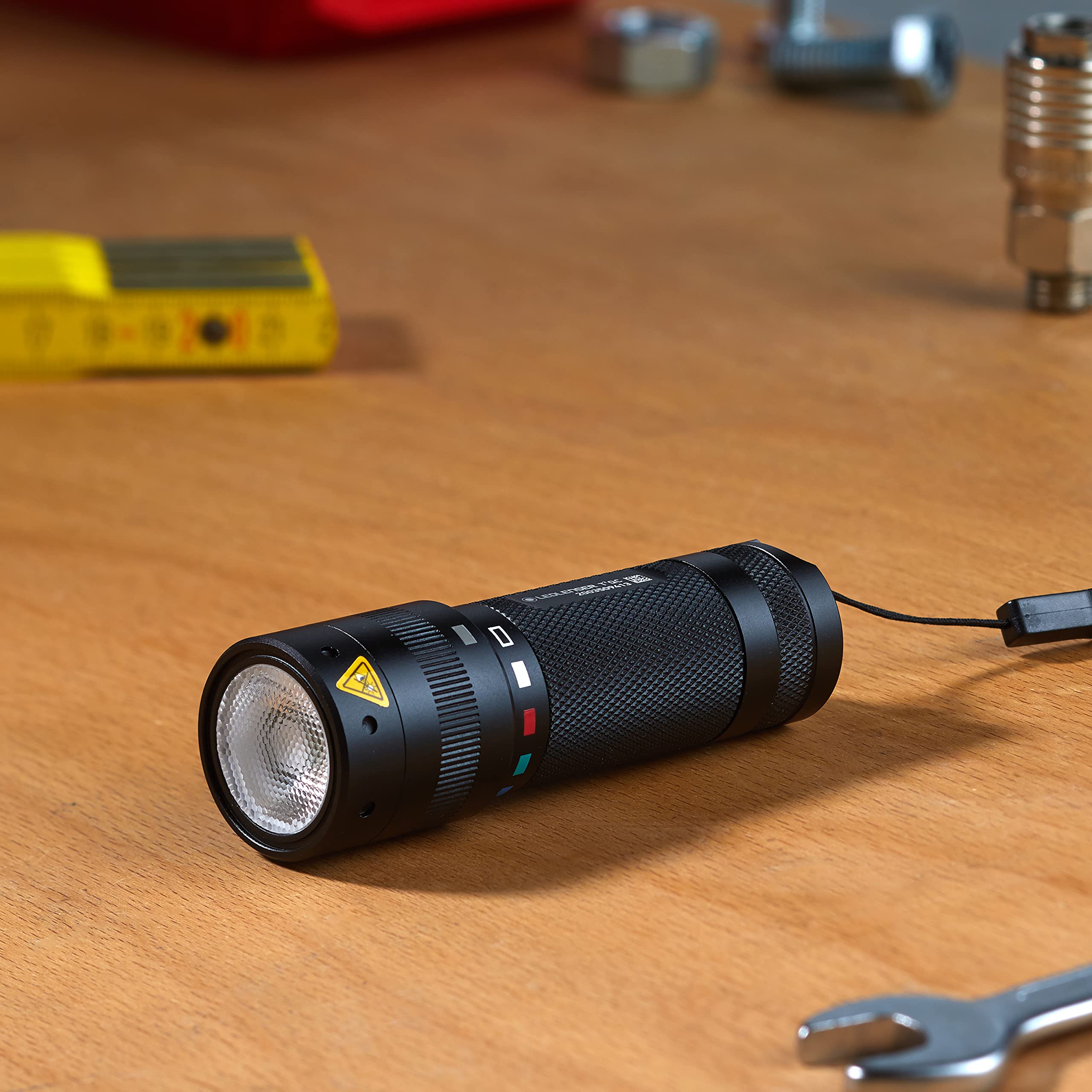 Amazon.co.jp: Ledlenser(レッドレンザー) LEDハンディライト T