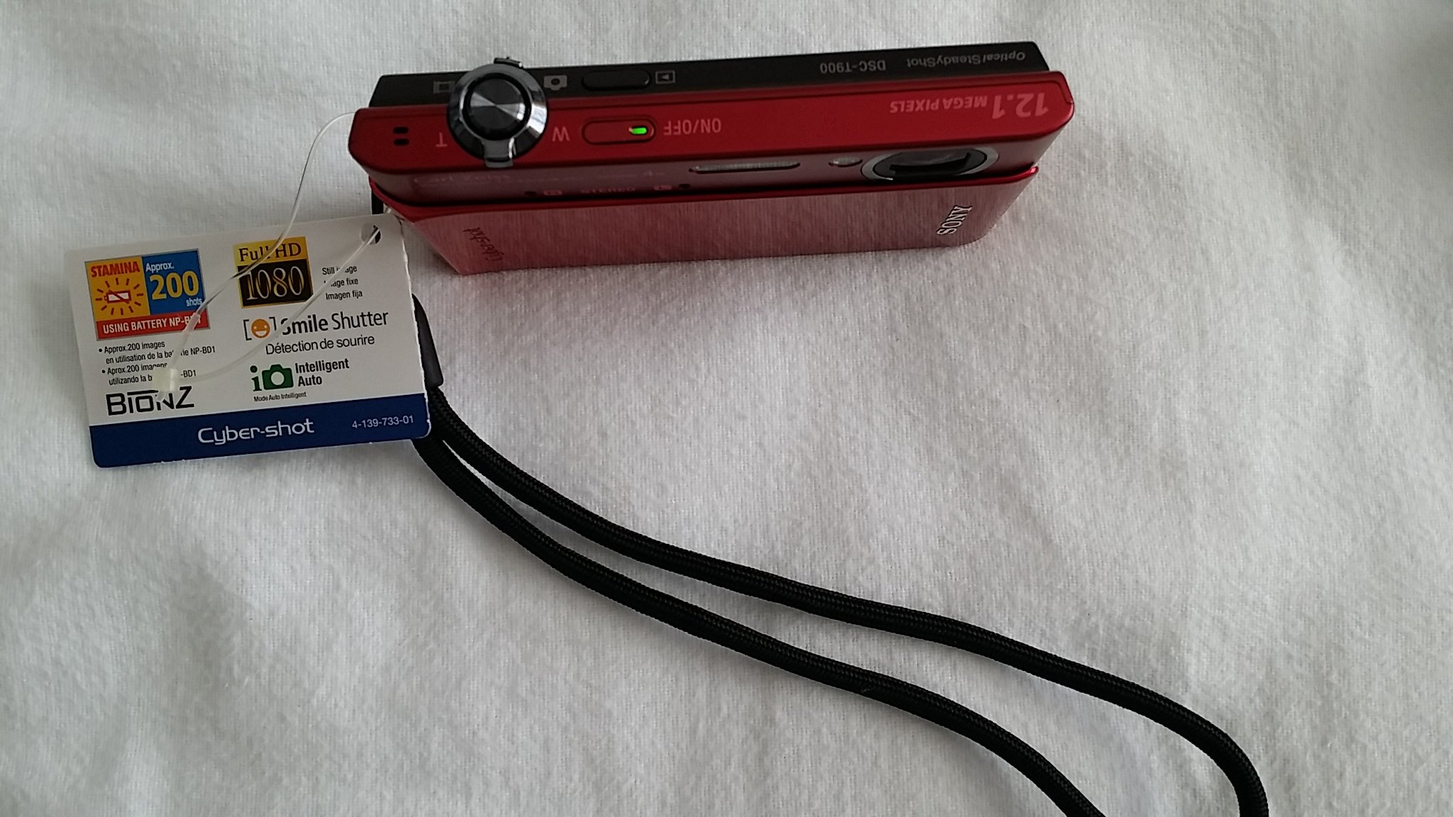 Amazon.com : Sony Cyber-shot DSC-T900 12.1 MP Digital Camera with