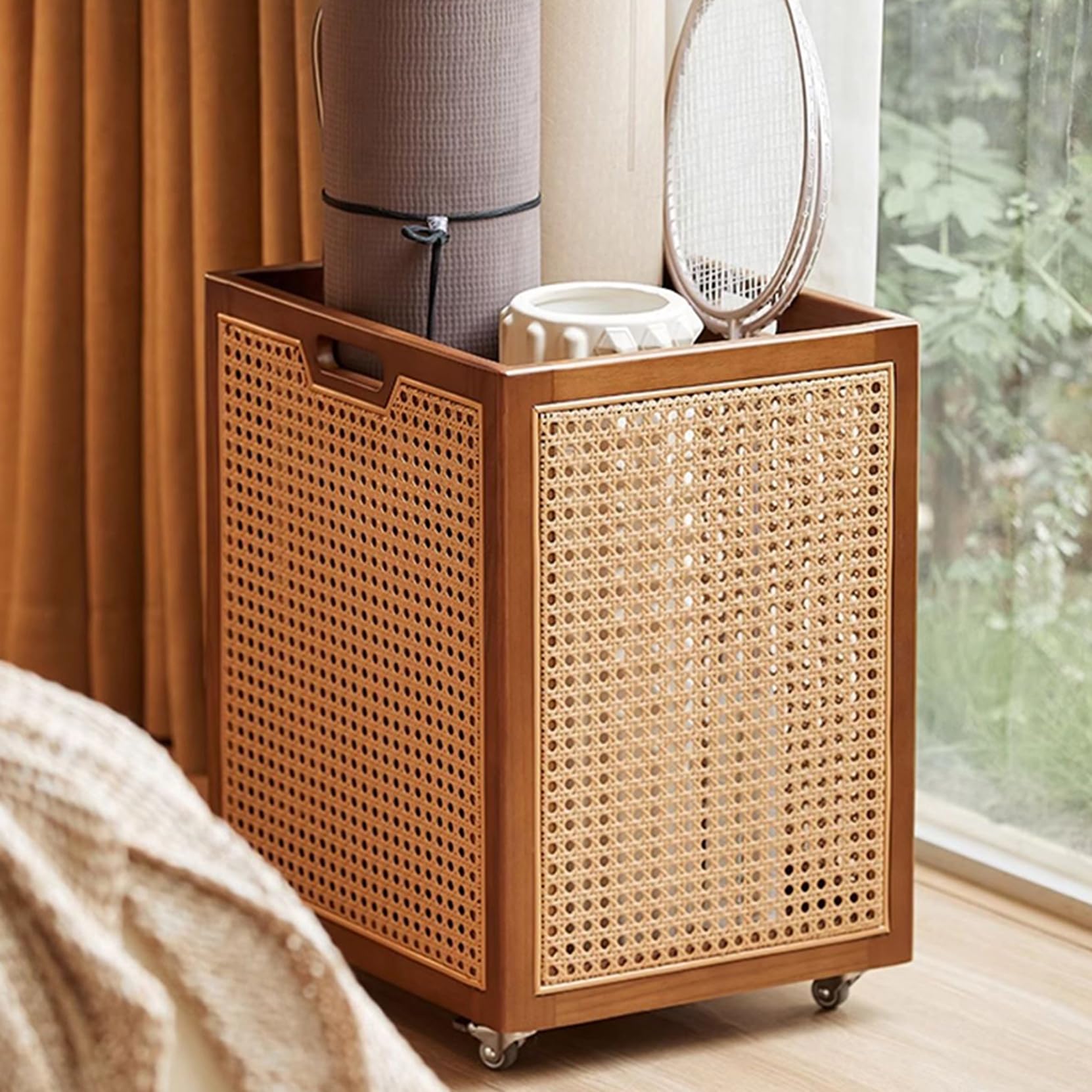 Amazon｜MJKQ9 籐編み ラタン ランドリー 脱衣カゴ 木製 キャスター