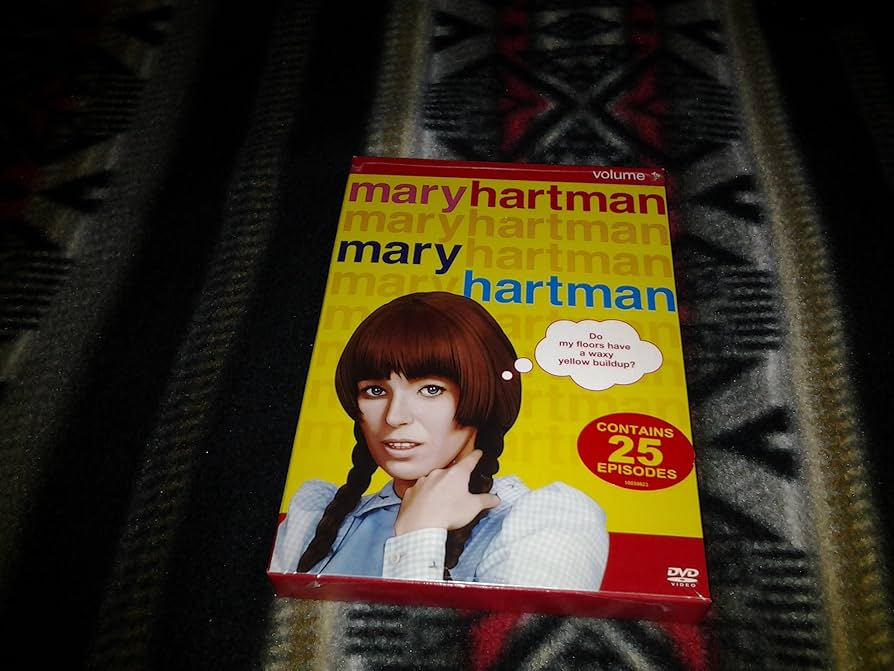 Amazon.com: Mary Hartman, Mary Hartman: Volume 1 : Louise Lasser