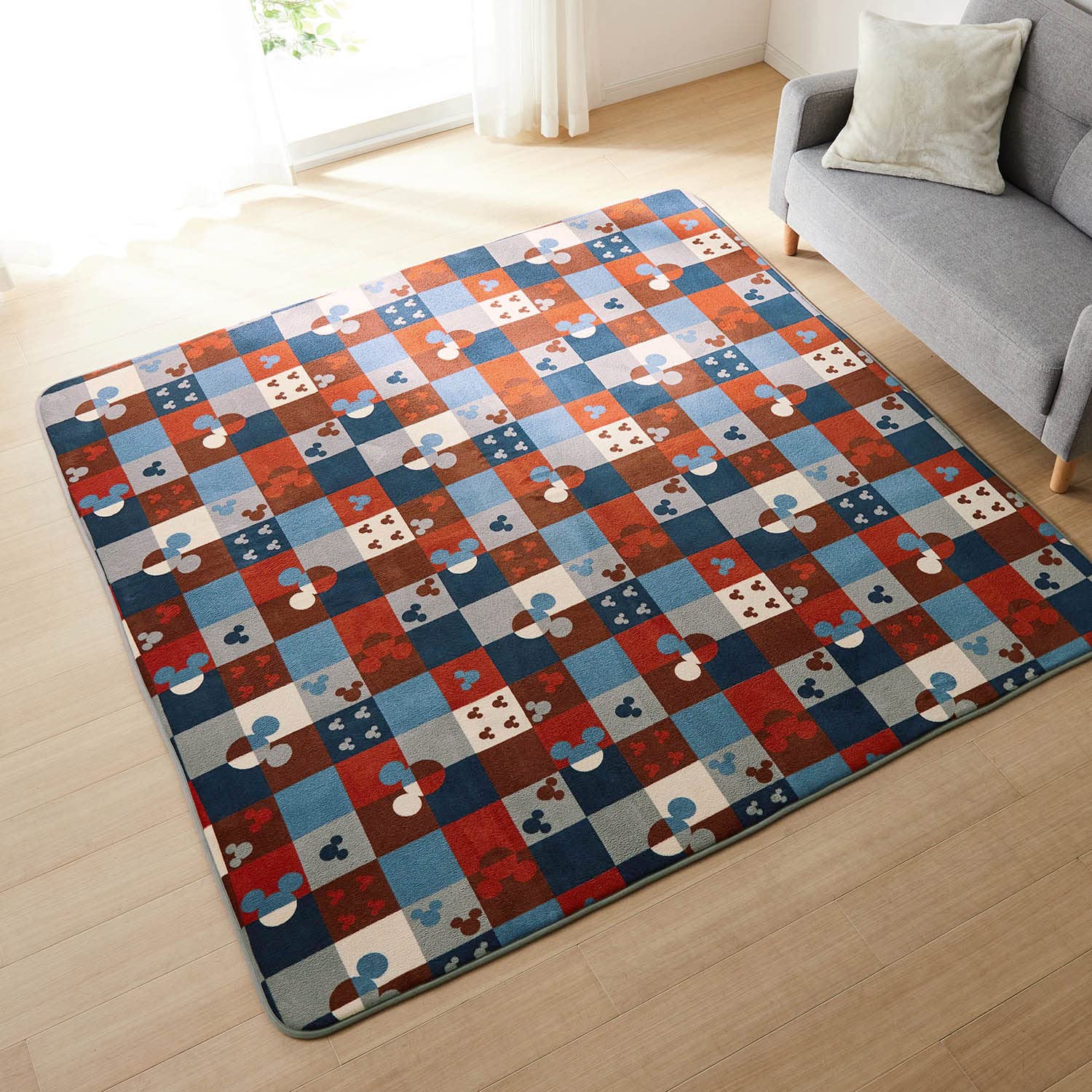 Amazon｜[ベルメゾン] ディズニー ラグ マイクロファイバー 低反発