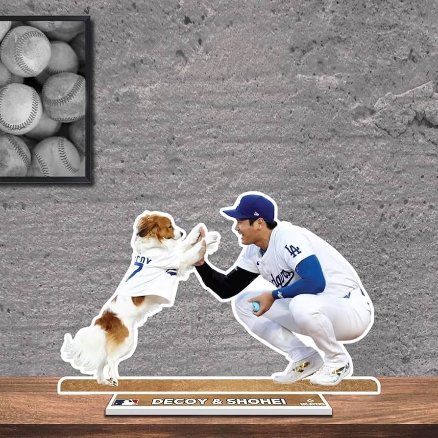 Amazon.co.jp: 大谷翔平 & デコピン プレイヤースタンド ロサンゼルス