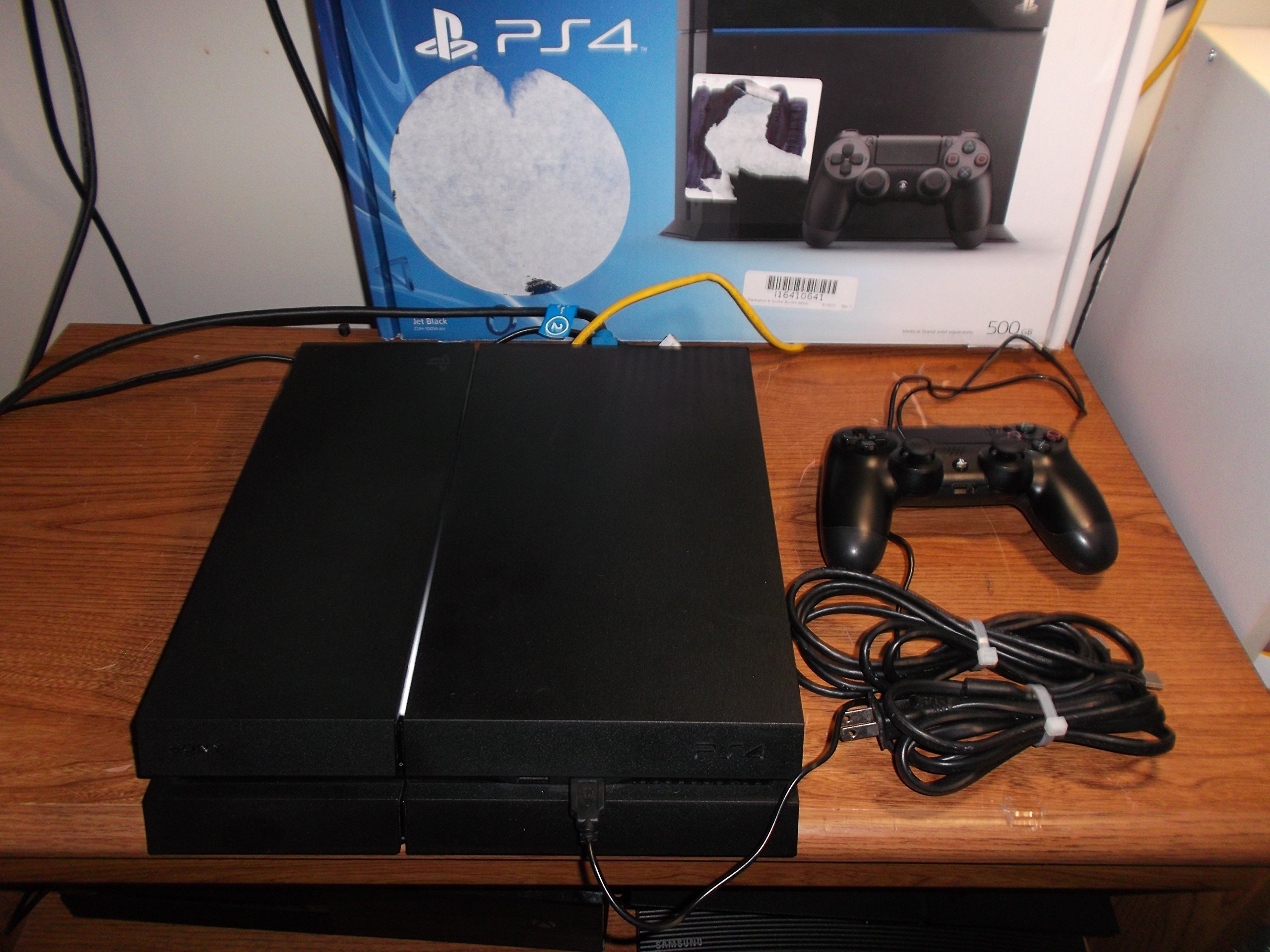 Amazon.com: PlayStation 4 Console 500 GB (Renewed) : Video Games