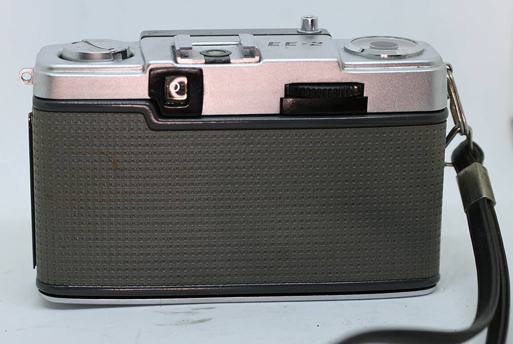 Amazon | OLYMPUS PEN EE-2 | コンパクト 通販