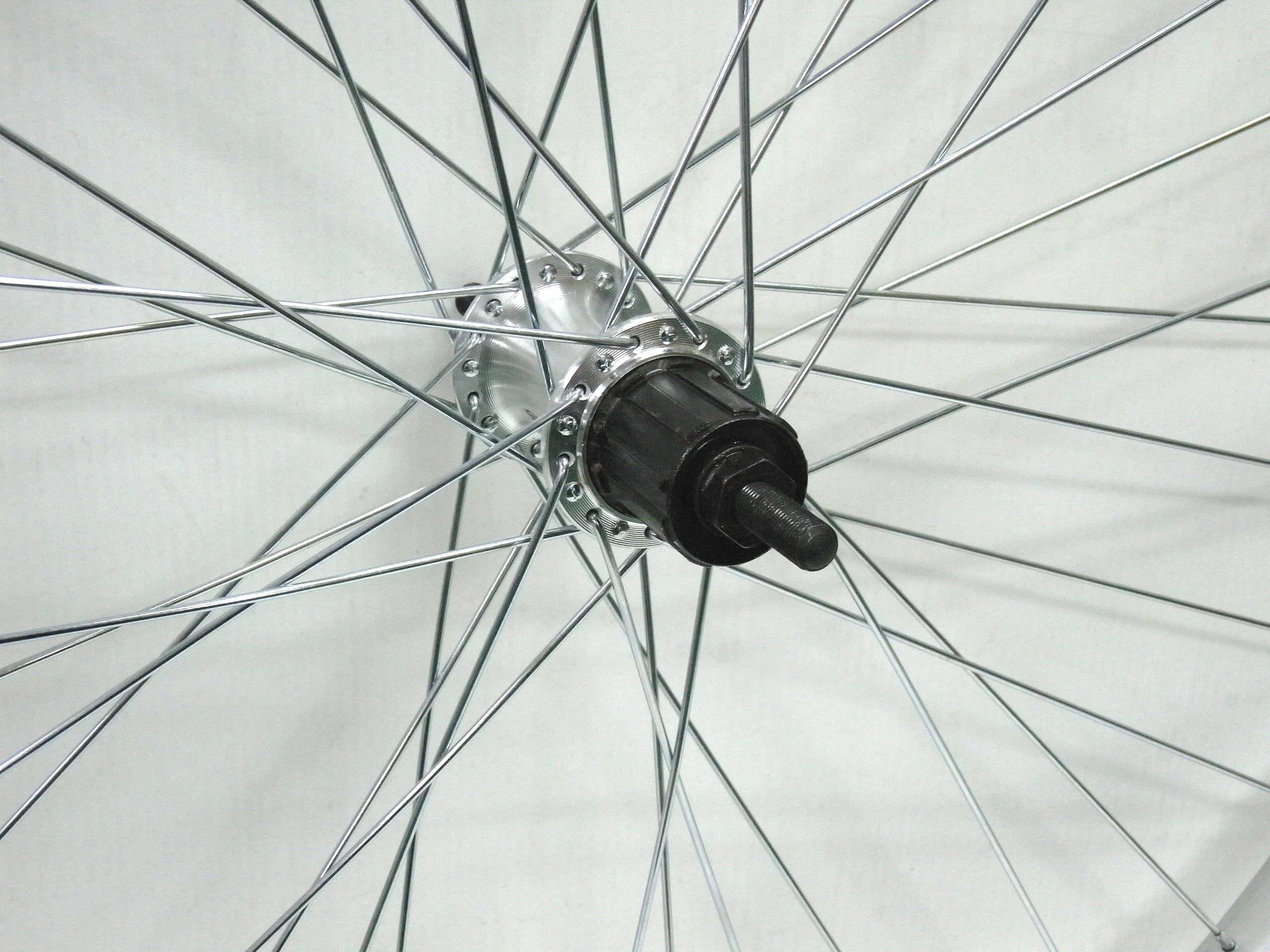 Amazon | アサヒサイクル アルミ26インチ カセットフリー外装7段用リア