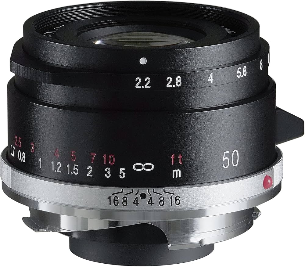 Amazon.co.jp: Voigtlander COLOR-SKOPAR 50mm F2.2 VM Black Single