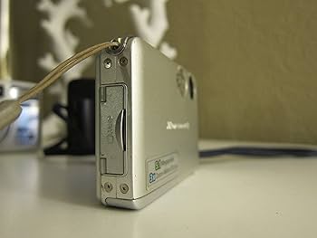 Amazon | Nikon Coolpix s1 5.1 MP slim-designデジタルカメラwith 3 x