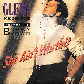Amazon.com: She ain't worth it (1990, feat. Bobby Brown) / Vinyl