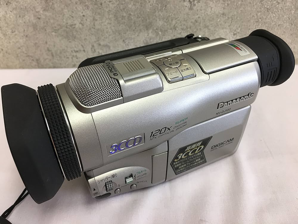 Amazon | Panasonic パナソニック NV-DJ100 デジタルビデオカメラ