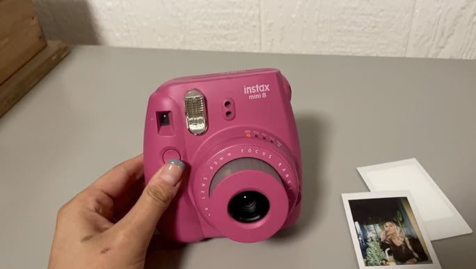 Amazon.com : Fujifilm Instax Mini 8+ (Strawberry) Instant Film