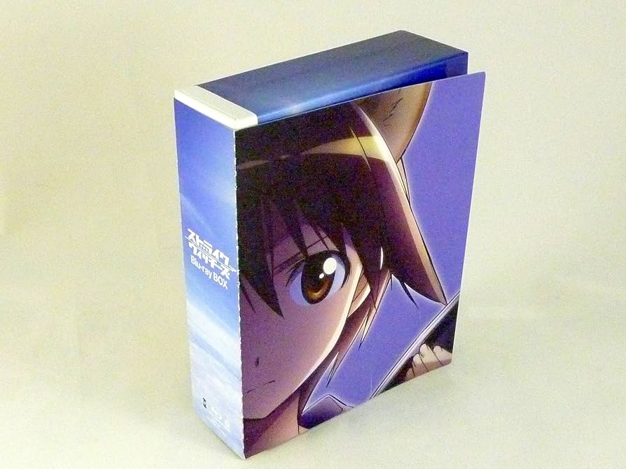 Amazon.co.jp: ストライクウィッチーズ Blu-ray Box : 福圓美里, 千葉