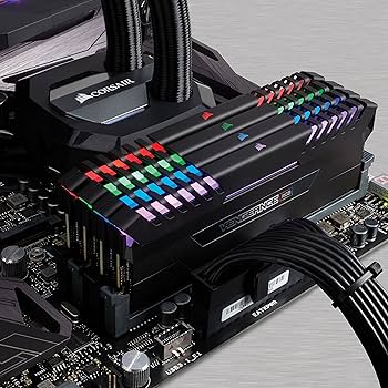 Amazon | Corsair Vengence シリーズ RGB LED搭載 DDR4 2666Mhz