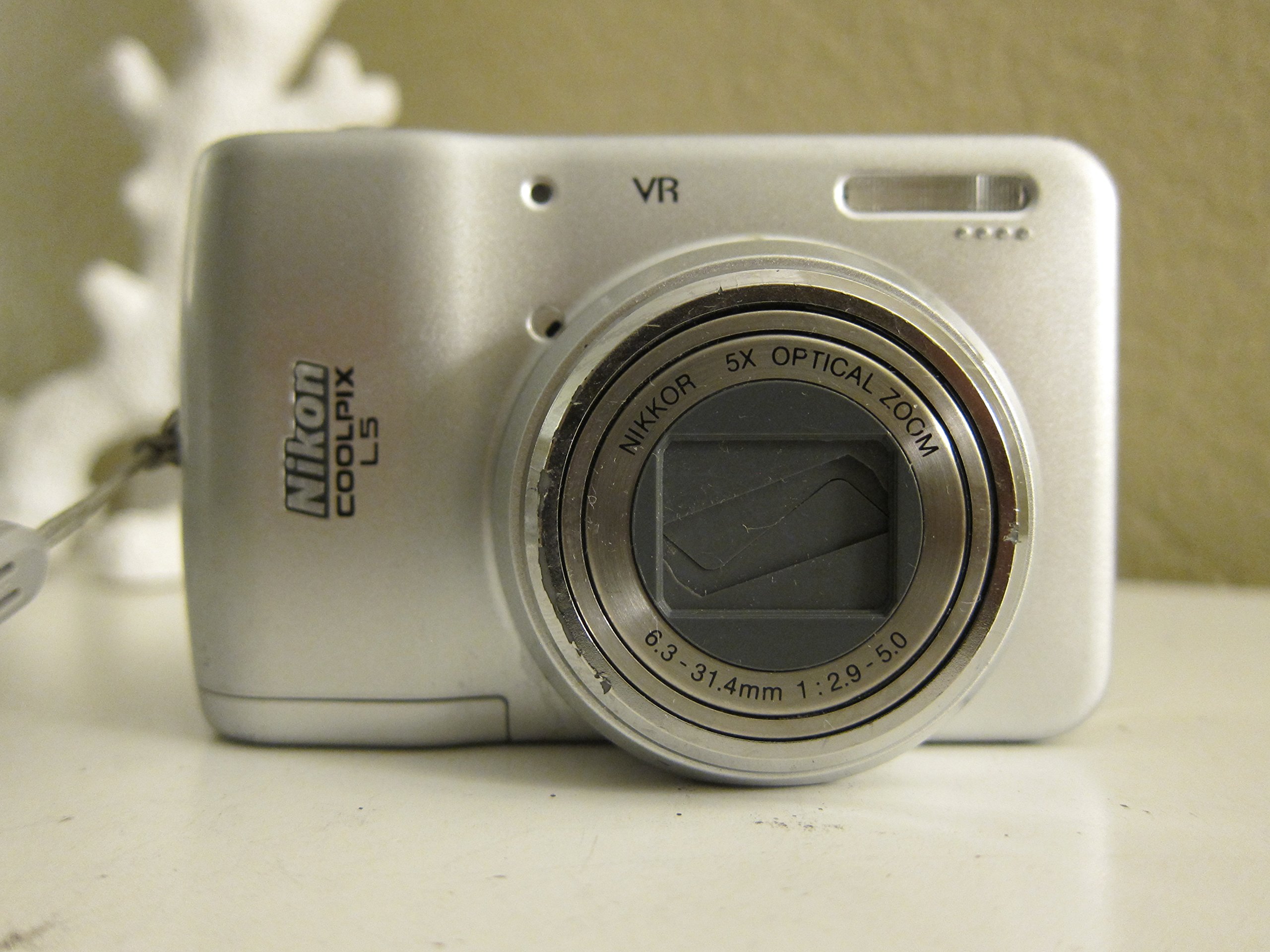 Amazon.com : Nikon Coolpix L5 7.2MP Digital Camera with 5x Optical