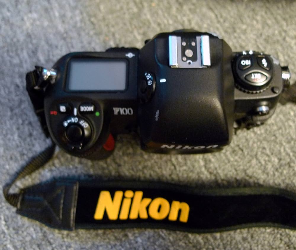 Amazon.co.jp: NIKON F100 : 家電＆カメラ