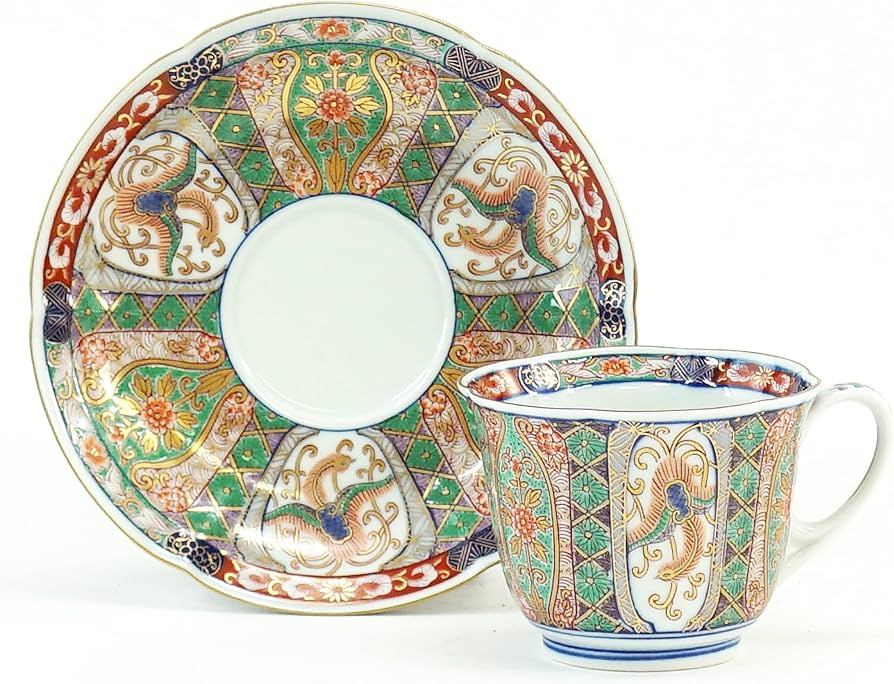 Amazon｜有田焼 弥左ヱ門窯 珈琲碗皿 錦山水 Y167｜カップ＆ソーサー