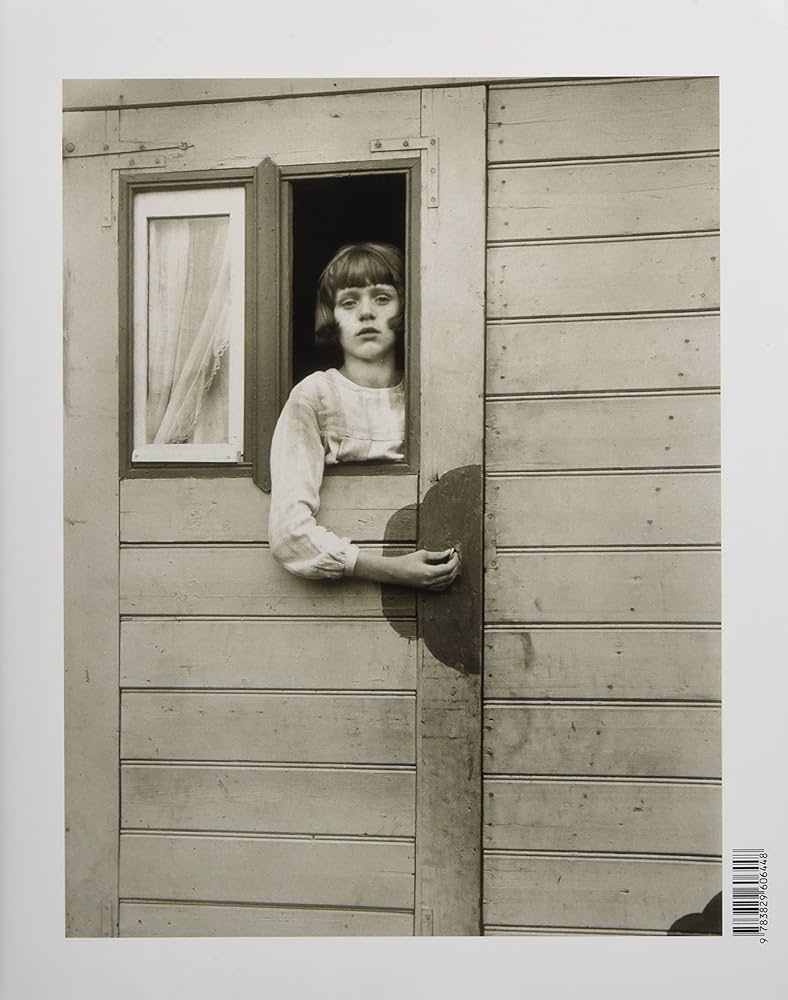 Amazon.com: August Sander: People of the 20th Century