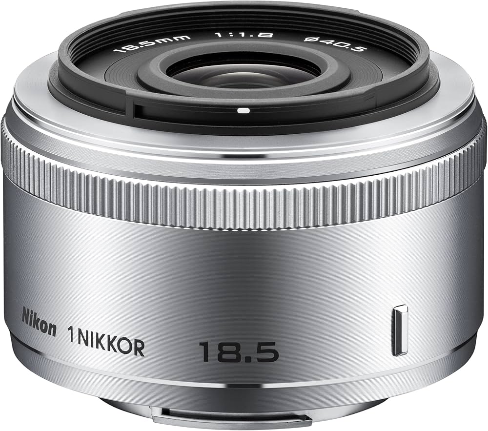 Amazon.co.jp: Nikon 単焦点レンズ 1 NIKKOR 18.5mm f/1.8 シルバー