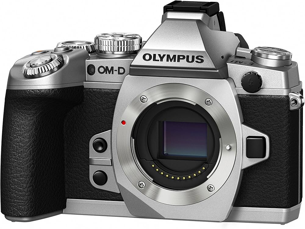 Amazon | OLYMPUS ミラーレス一眼 OM-D E-M1ボディ シルバー 防塵 防滴