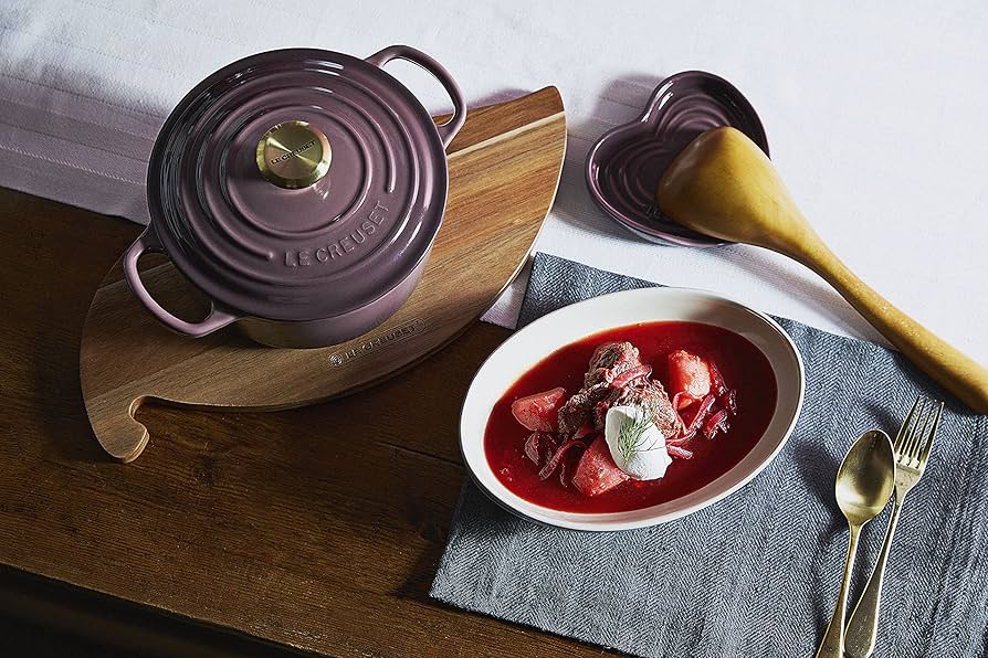Amazon｜ル・クルーゼ(Le Creuset) 鋳物 ホーロー 鍋 シグニチャー