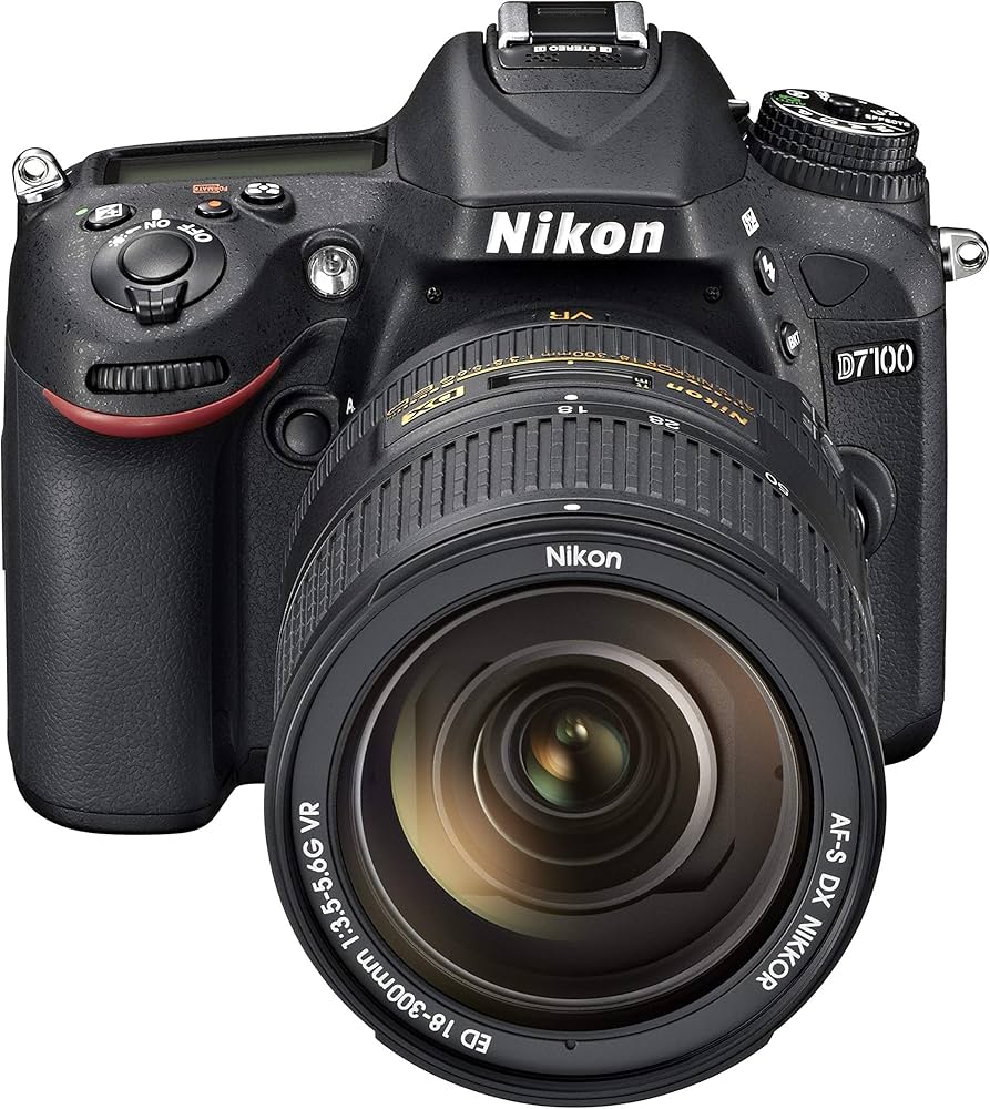 Amazon | Nikon デジタル一眼レフカメラ D7100 18-300 VR スーパー
