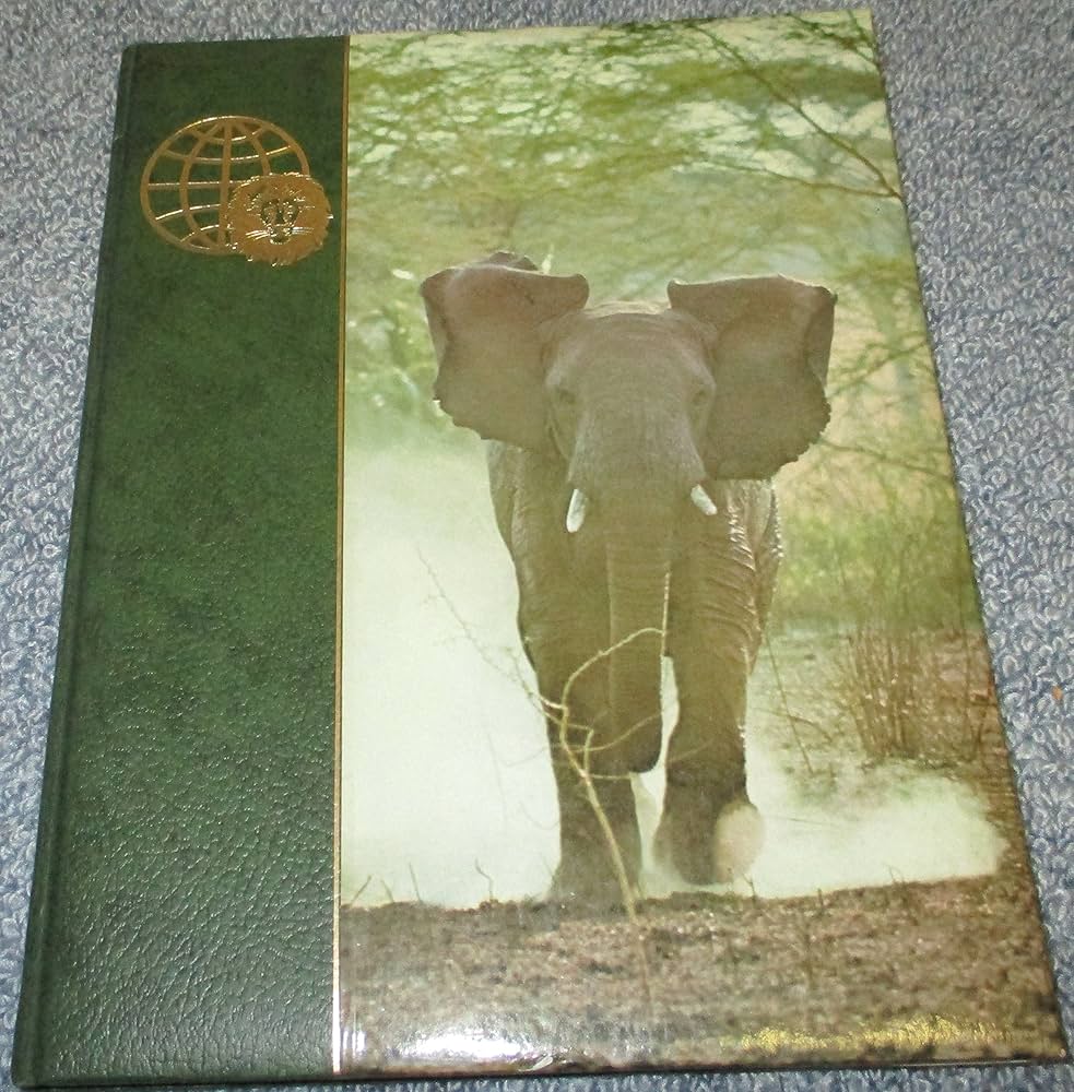 Amazon.co.jp: 動物の大世界百科―アニマルライフ (1972年) : Japanese