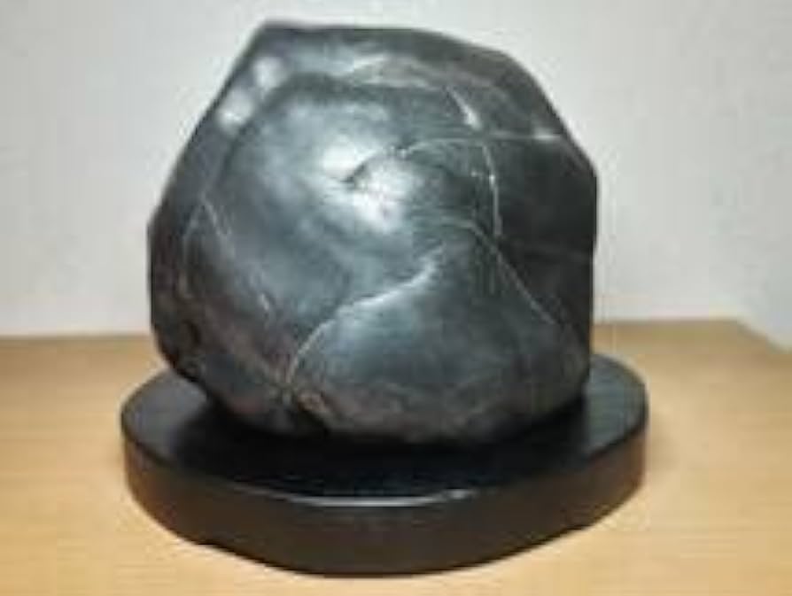 Amazon.co.jp: 真黒7.4g 神居古潭石 黒石 碧玉 ジャスパー 原石 風水