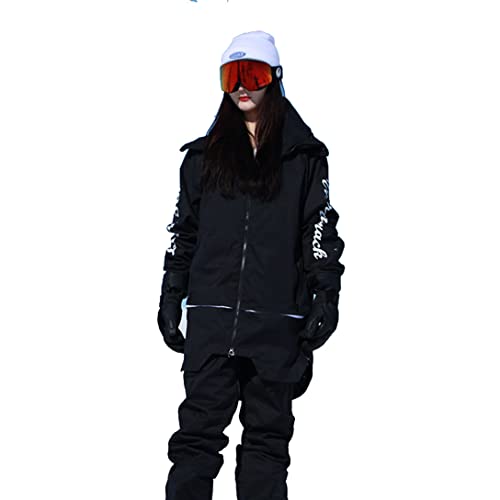 ノースフェイスのスキーウェアで上下を揃えたい！スキーウェアの