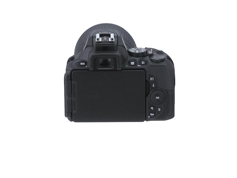 Amazon | Nikon デジタル一眼レフカメラ D5600 18-140 VR レンズキット