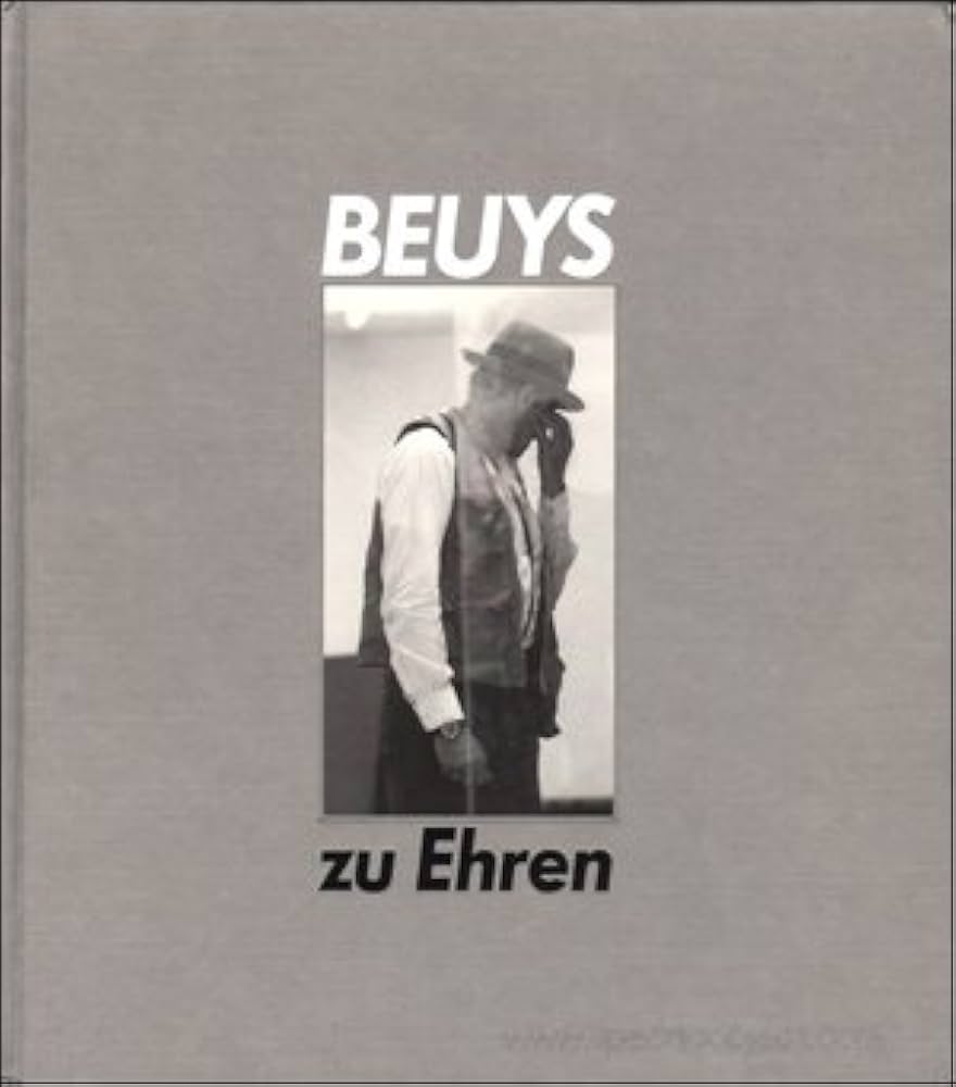 Amazon.com: Beuys zu Ehren: Drawings, sculptures, objects