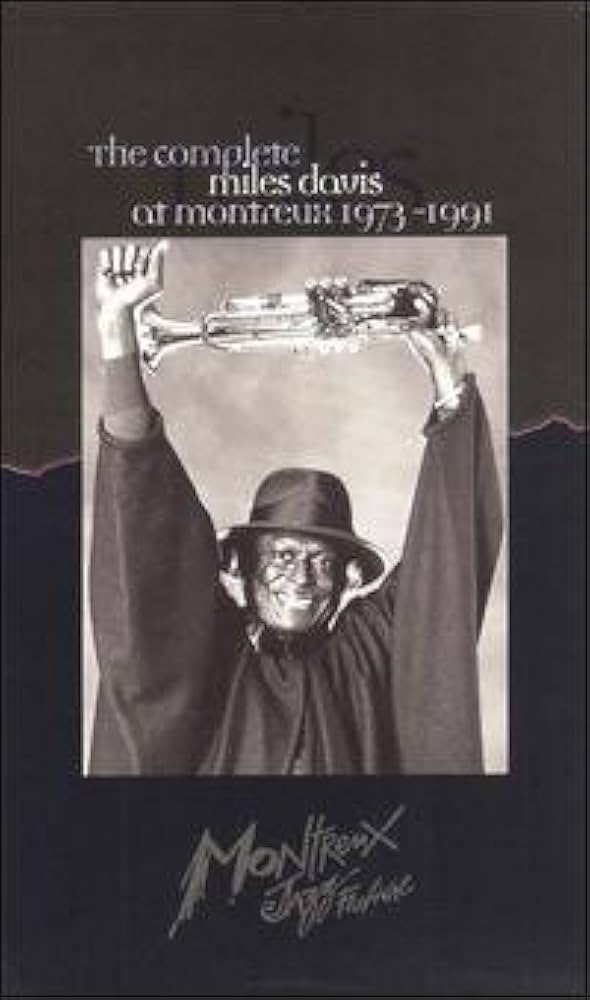 Amazon.co.jp: ザ・コンプリート・マイルス・デイヴィス・アット