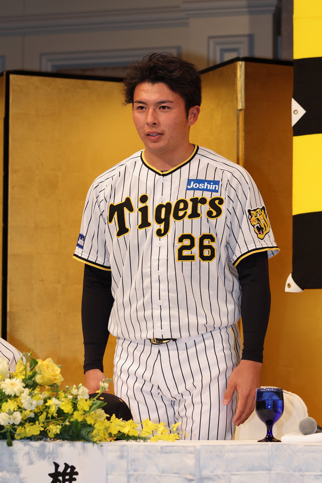 ニュース - チーム - 2024年度新人選手入団発表会｜阪神タイガース
