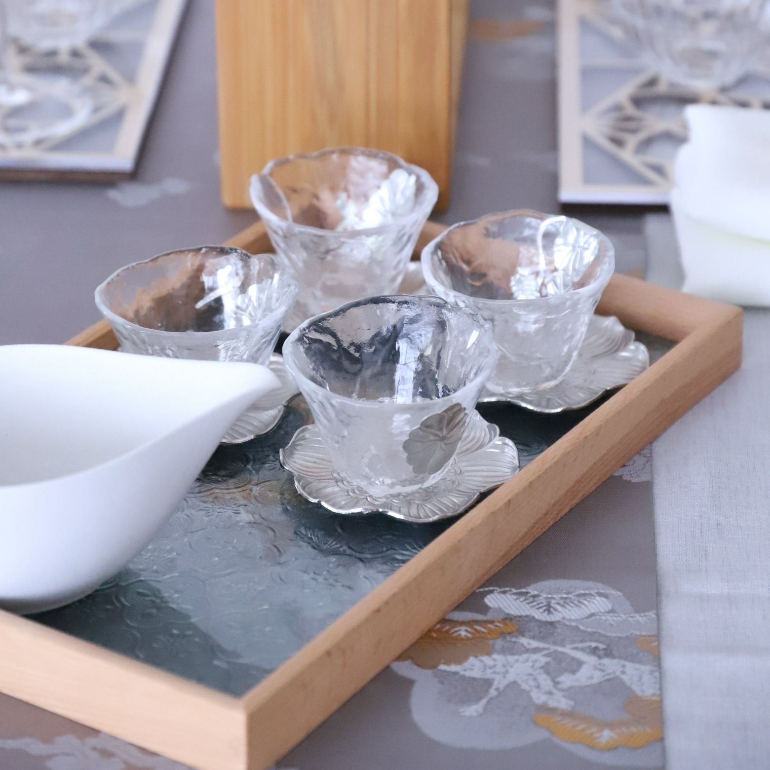 ガラス製 木製 オリエンタル盆トレー｜M苦楽園｜おしゃれな食器通販サイト