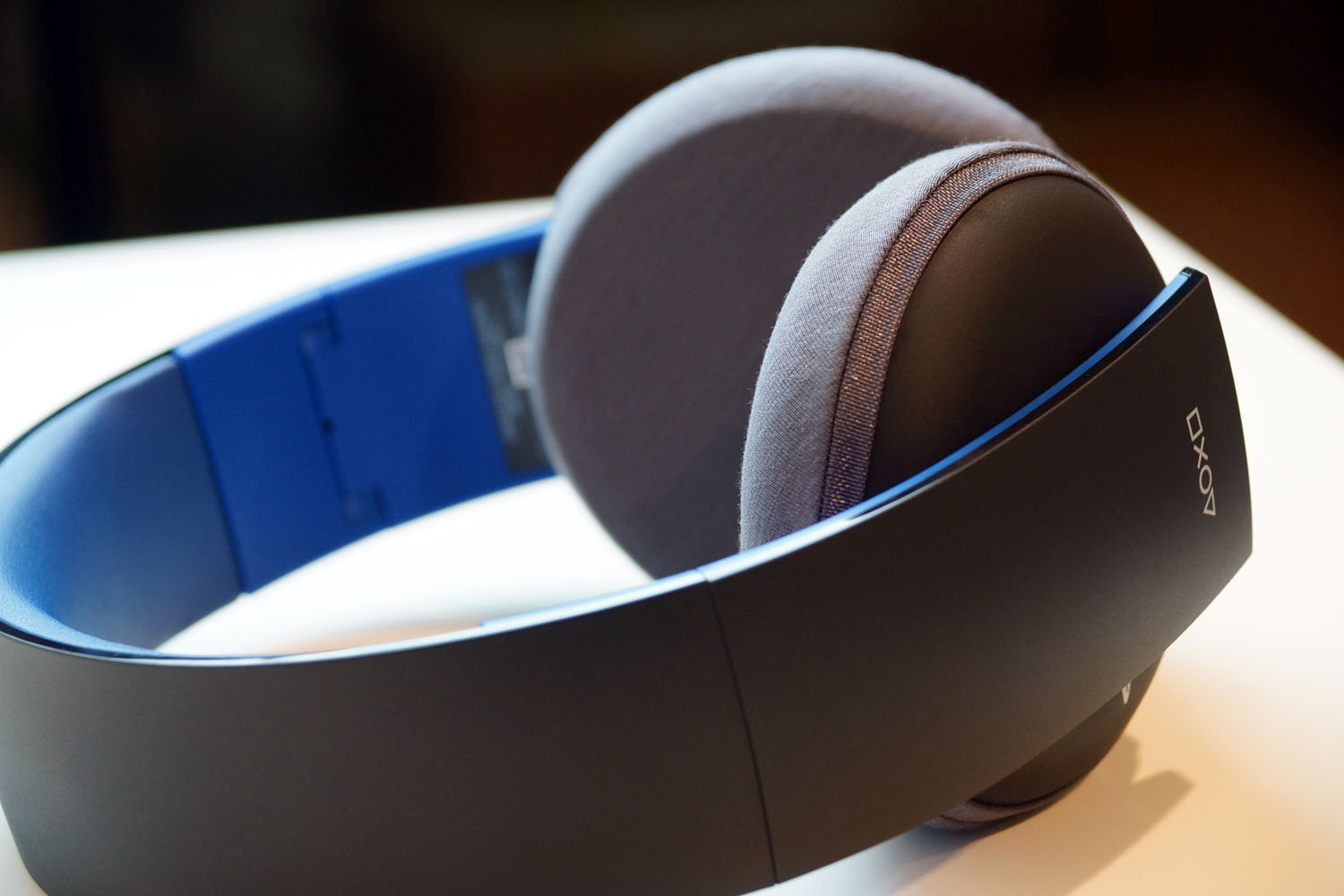 SONY CUHJ-15001のイヤーパッドを修理する場合：スーパーストレッチ