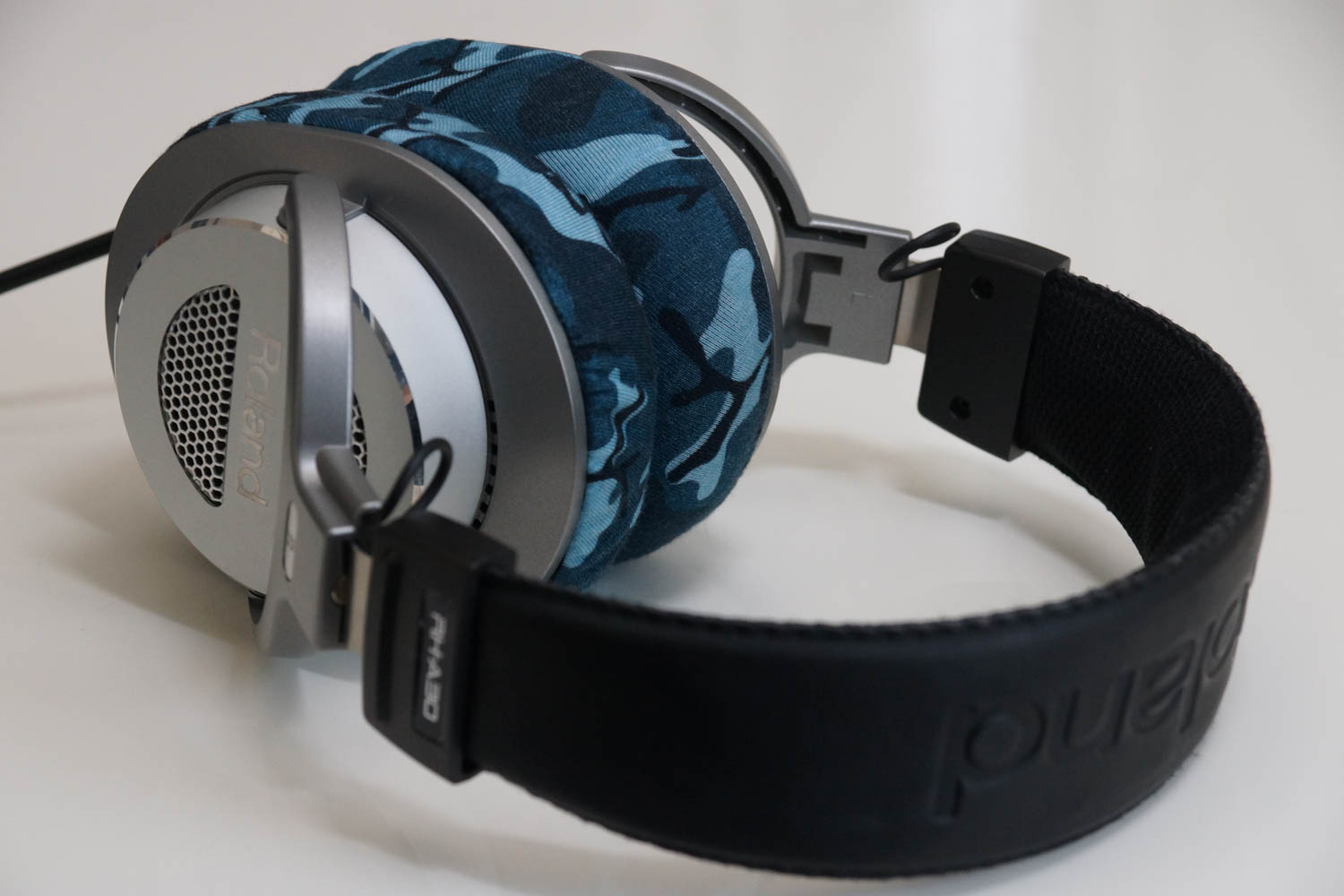 Roland RH-A30のイヤーパッドを修理する場合：スーパーストレッチ